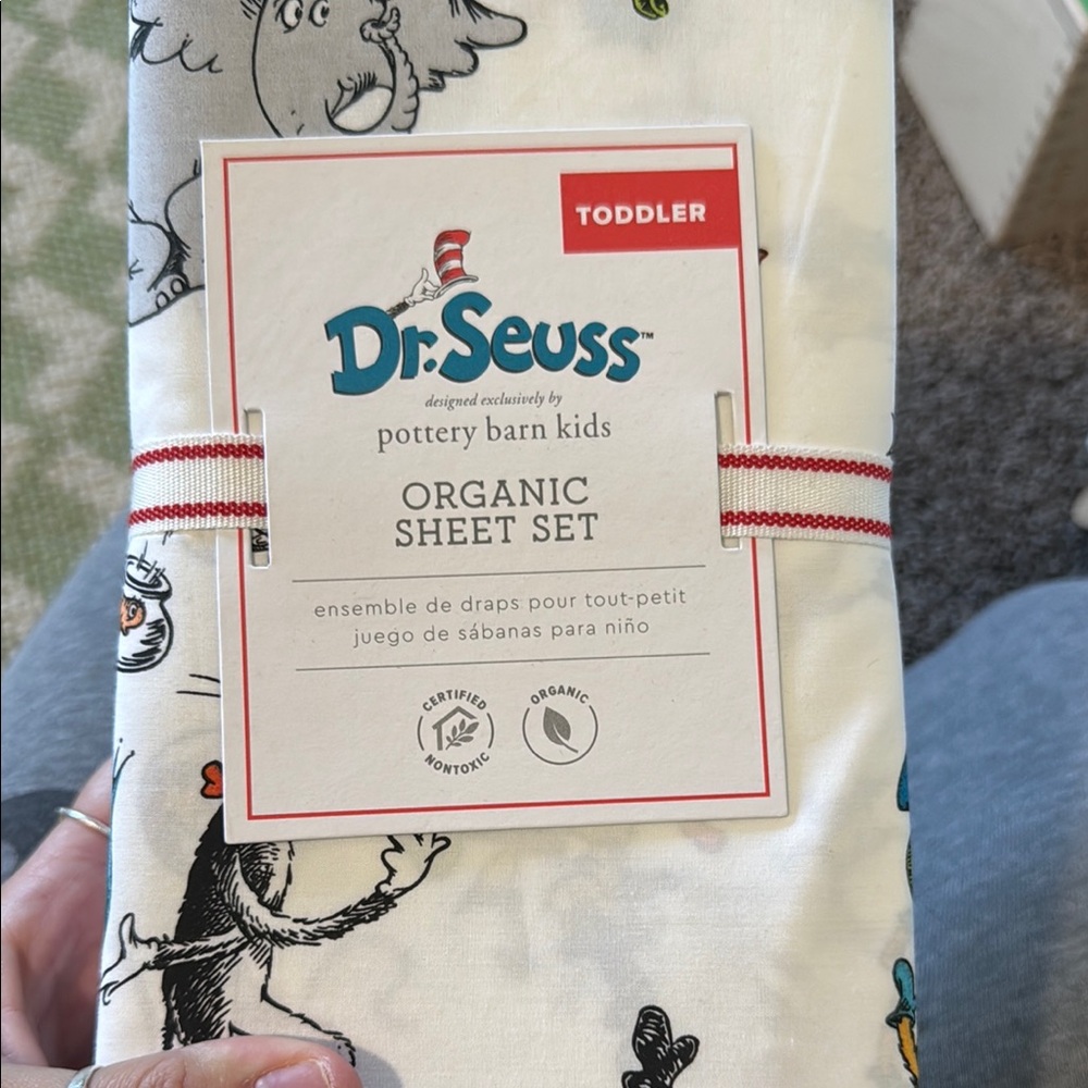 Pottery Barn Kids Dr. Seuss Organic Toddler Sheet Set - Multicolor